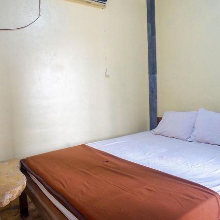 Hotel Kampoeng Drini Redpartner Brono Exterior foto