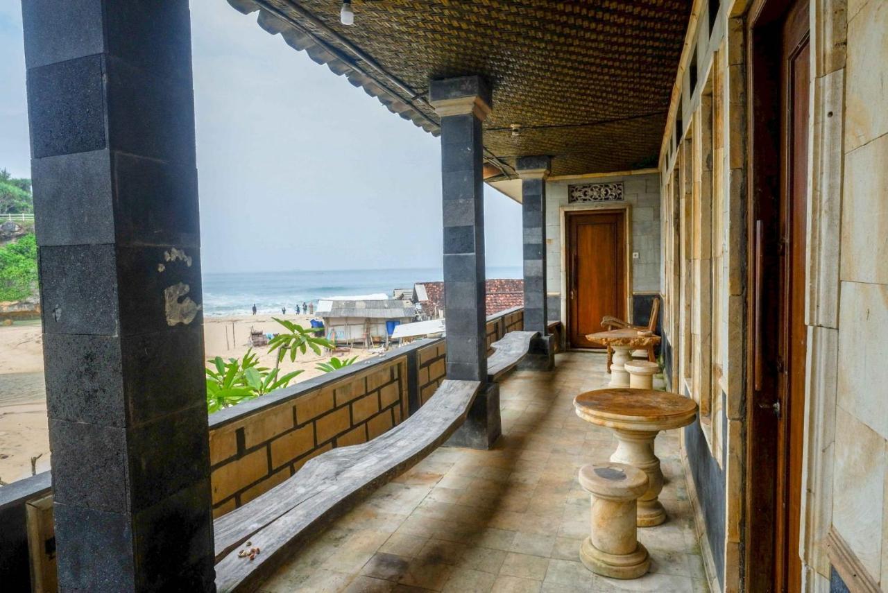 Hotel Kampoeng Drini Redpartner Brono Exterior foto