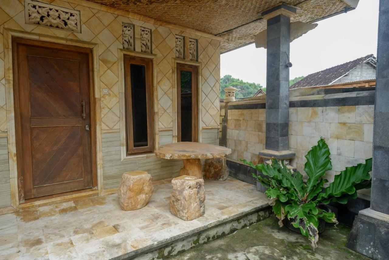 Hotel Kampoeng Drini Redpartner Brono Exterior foto