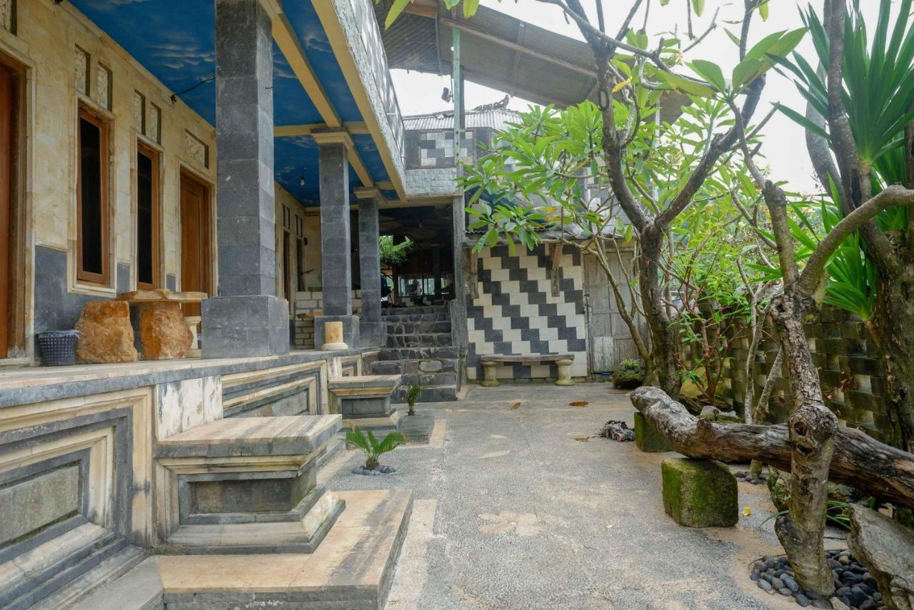 Hotel Kampoeng Drini Redpartner Brono Exterior foto